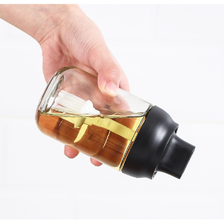 Wholesale hot sell glass jar with spoon container seasoning pot salt spice jar