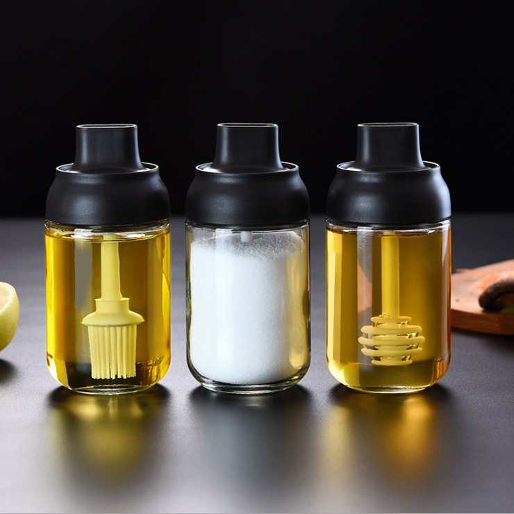 Wholesale hot sell glass jar with spoon container seasoning pot salt spice jar