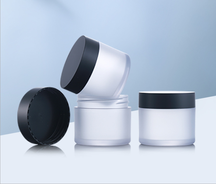 Wholesale jars and bottles for cosmetics olive oil clear cosmetic glass jar 15 30 50 ml cosmetics jar