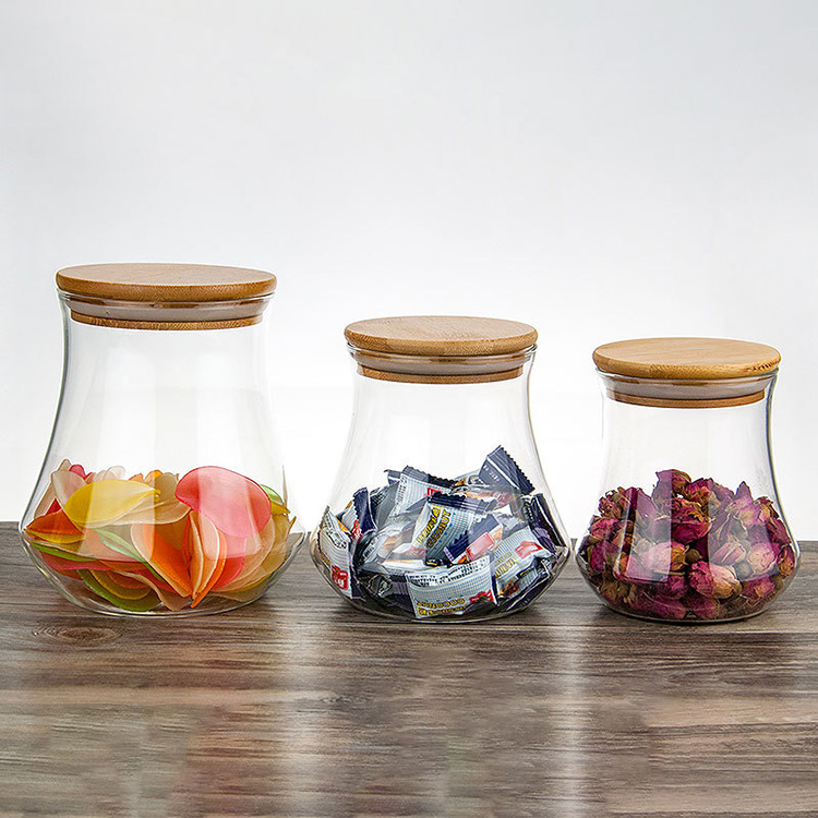 Wholesale large-capacity food storage glass jars with bamboo lid in All Kinds Of Size