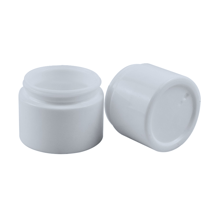 Wholesale luxury Cosmetic Packaging Empty 50ml 100ml White Glass Porcelain Container Face Cream Jar