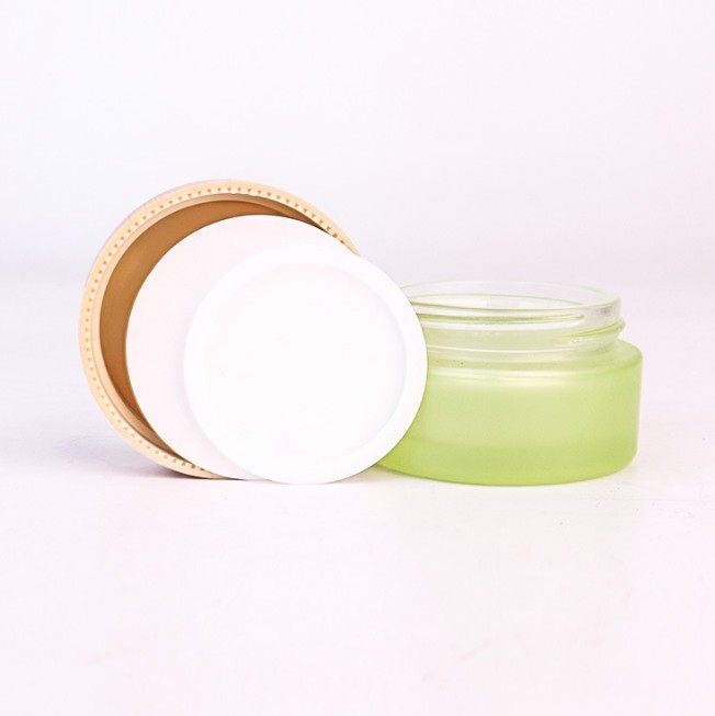Wholesale luxury bamboo lid skin care packaging 20ml 40ml 60ml empty glass organic bamboo cosmetic lotion jars