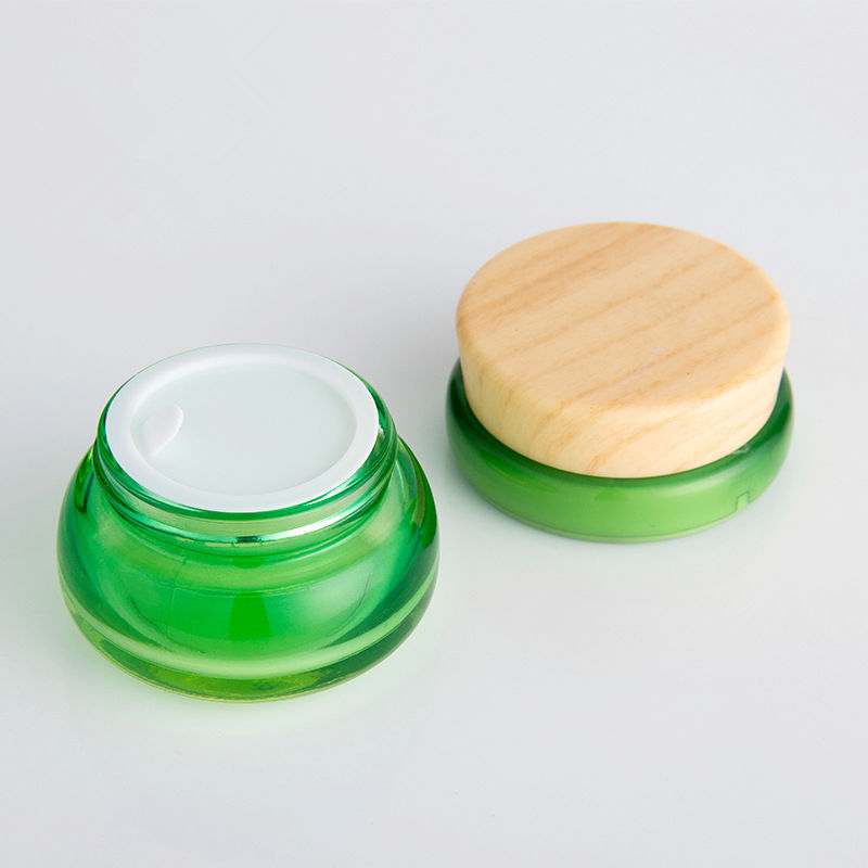 Wholesale luxury cosmetic packaging and cream jar 100ml container lotion cosmetic glass bottle