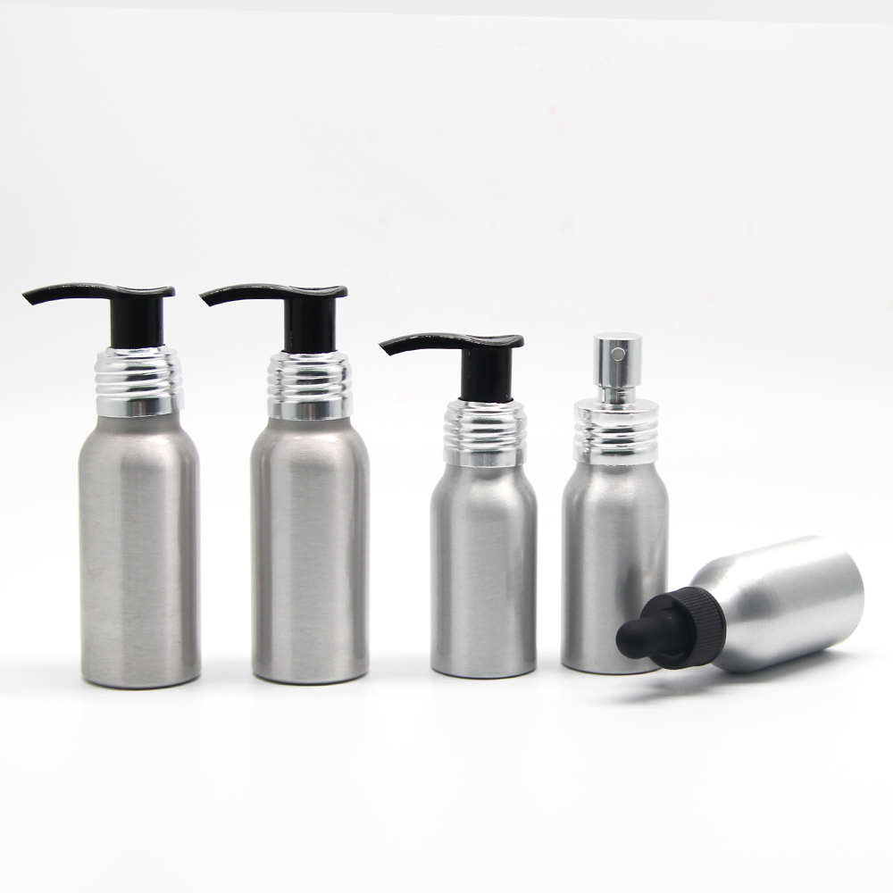 Wholesale luxury mini airplane travel cosmetic bottle set kit made in china