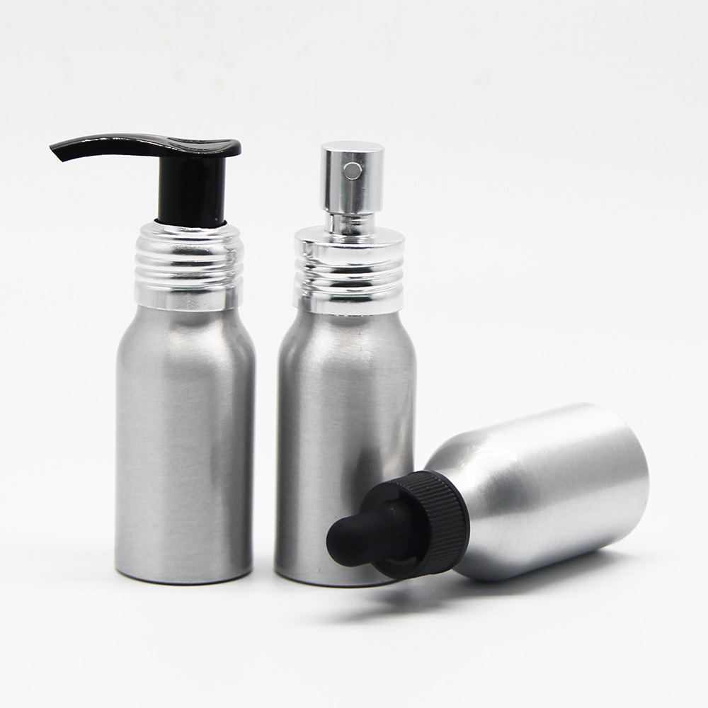Wholesale luxury mini airplane travel cosmetic bottle set kit made in china
