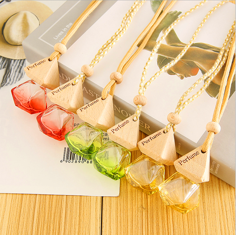 Wholesale mini 5ml 8ml 10m 12ml wooden cap empty air freshener diffuser hanging glass car perfume bottle