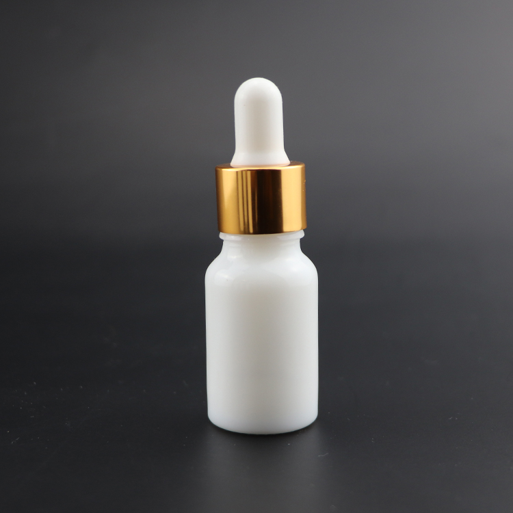 Wholesale natural porelain white 1 oz 30ml essential oil glass dropper white opal bottle with gold silver screw cap