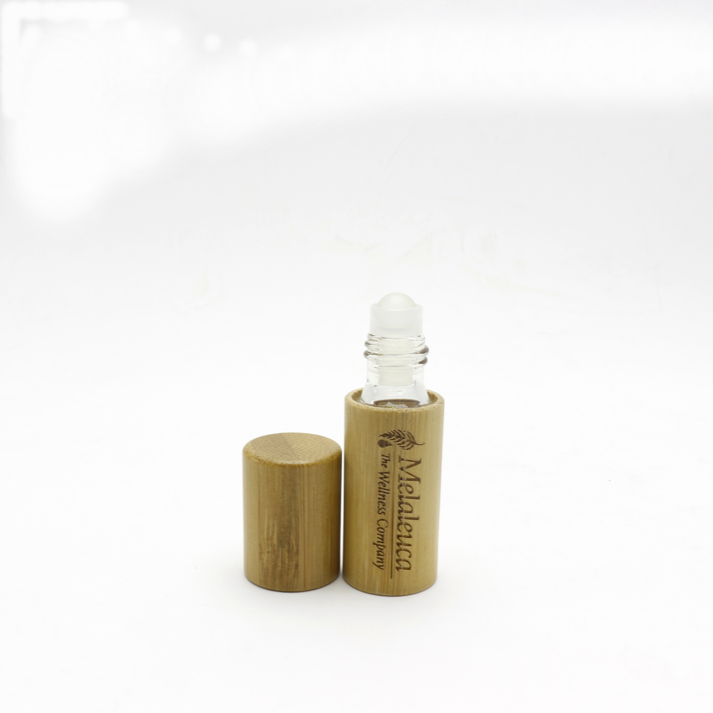 Wholesale new aromatherapy essential oil bamboo roller bottle 5ml 10ml 15ml Roller-076RL