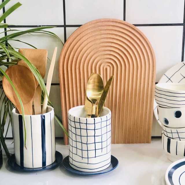 Wholesale nordic custom ceramic kitchen cooker storage bottles and jars for kitchen