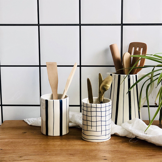 Wholesale nordic custom ceramic kitchen cooker storage bottles and jars for kitchen