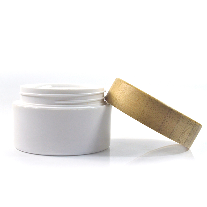 Wholesale personal skin care cosmetic containers 30g 50g 100g 150g 200g PP plastic cream jar with bamboo lid