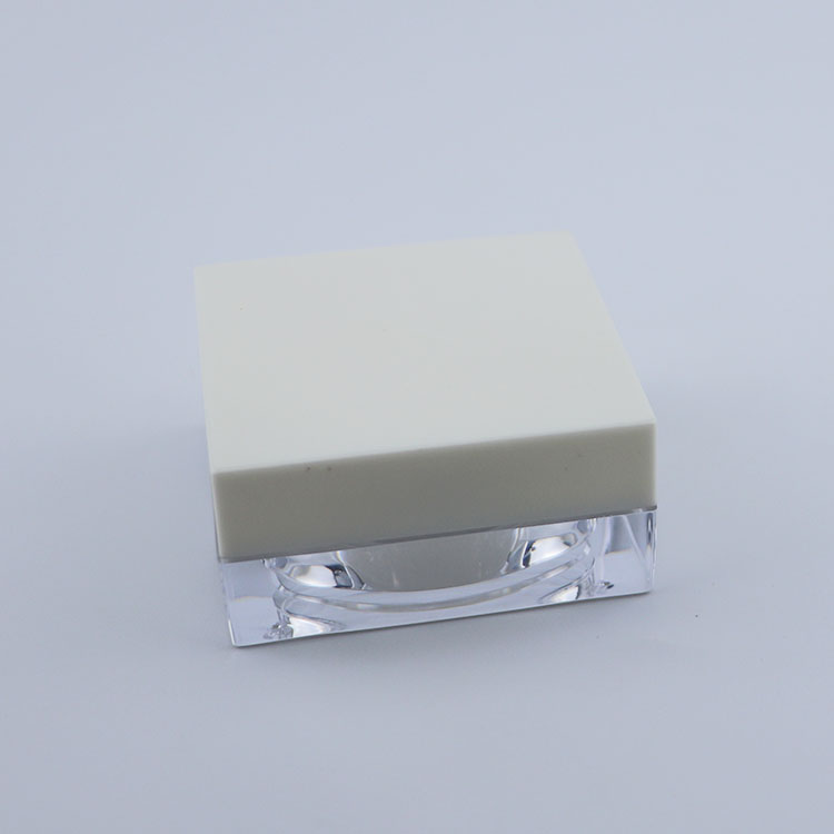 Wholesale plastic jar with white lid loose powder jar with sifter