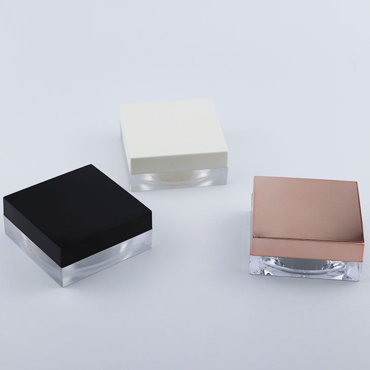 Wholesale plastic jar with white lid loose powder jar with sifter