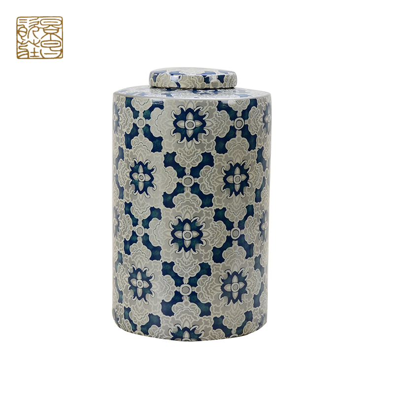 Wholesale small bule and white decoration ceramic jar