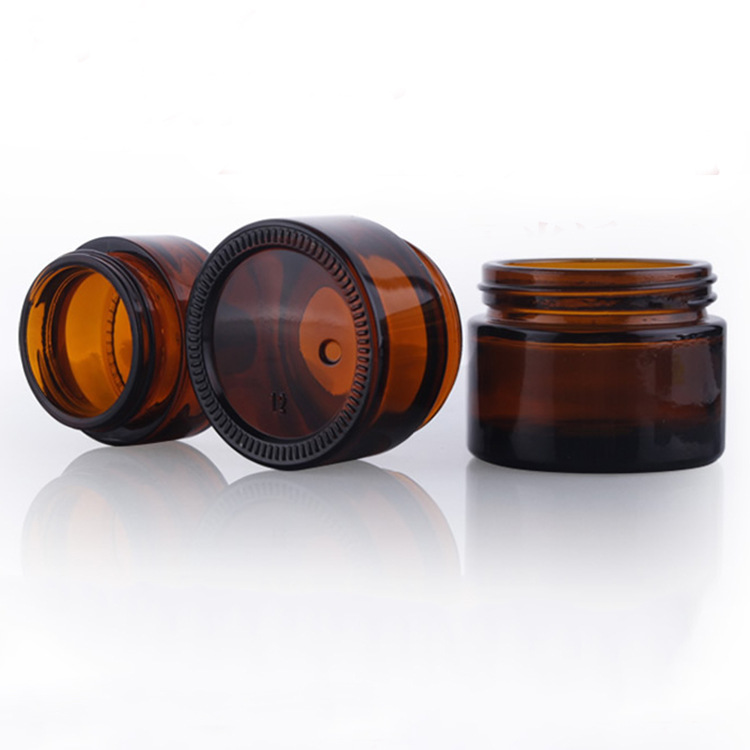 Wholesale small round 20ml lip balm face cream lotion cometic containers amber glass jar screw gold cap