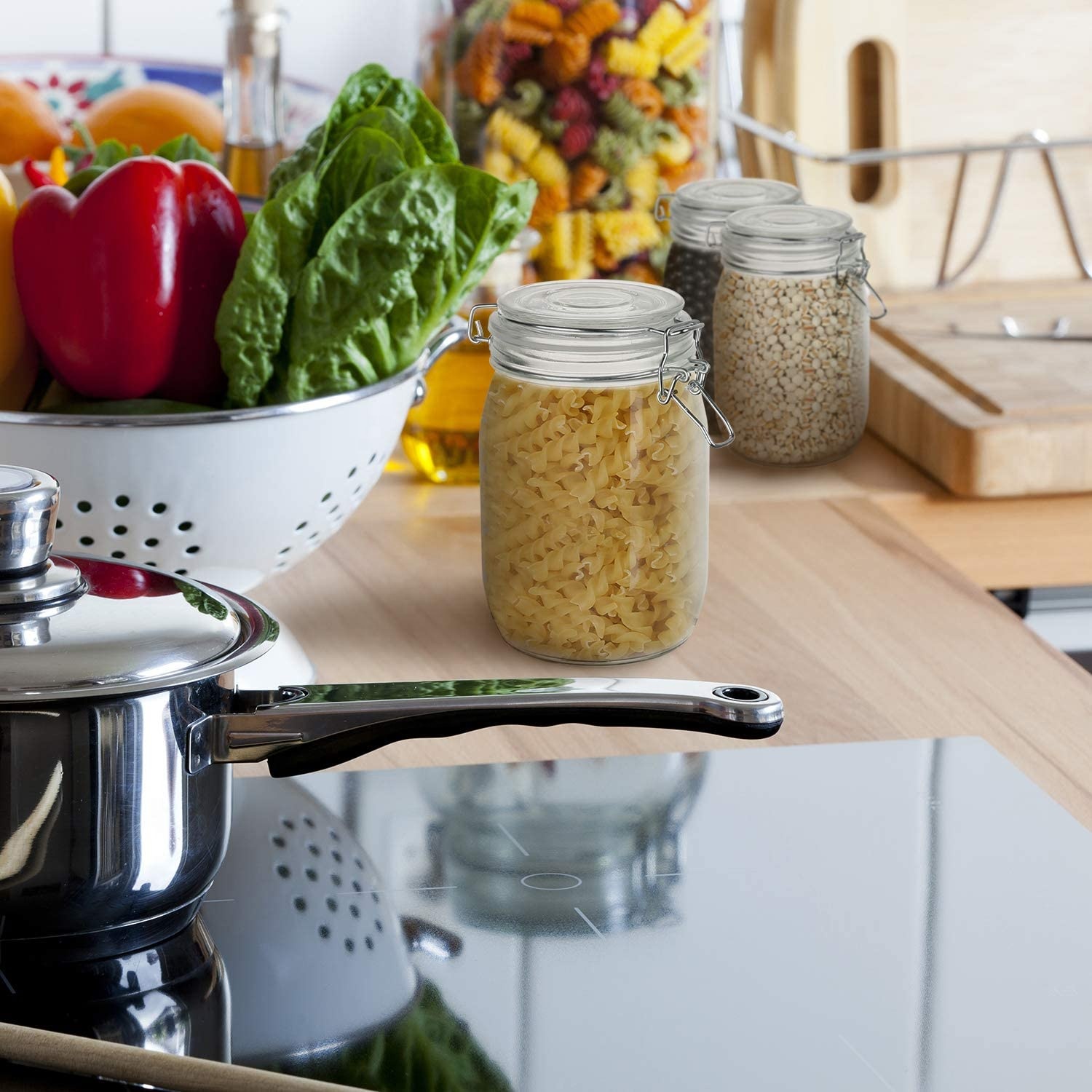 Wholesale transparent glass jars for food storage and buckle kitchen cereal glass jars