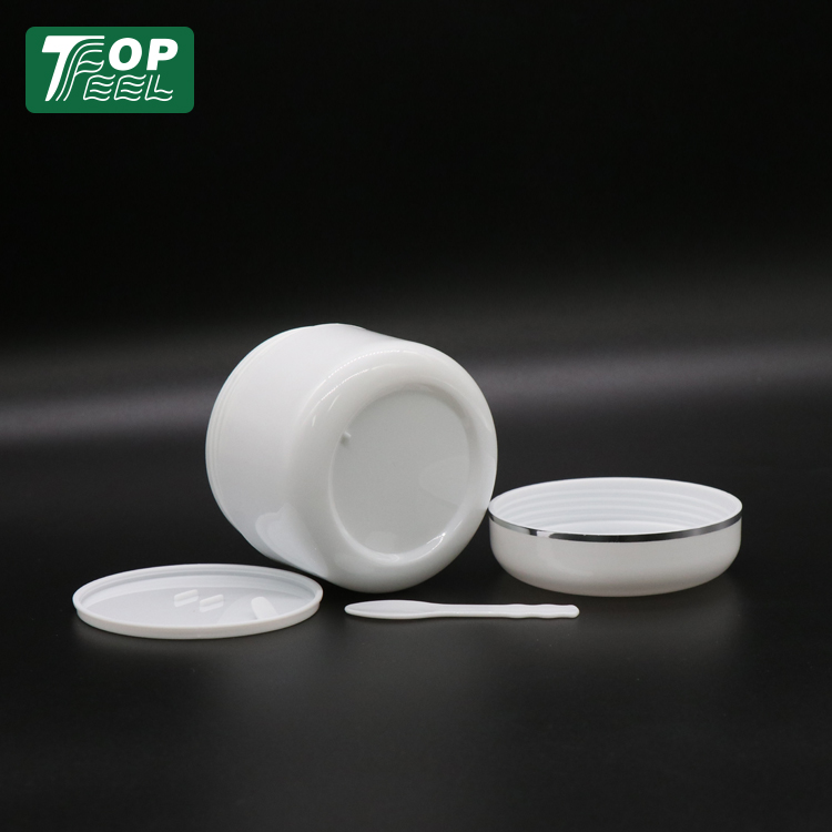 Wholesales 100ml 200ml Large Capacity White PP Plastic Cream Cosmetics Jar