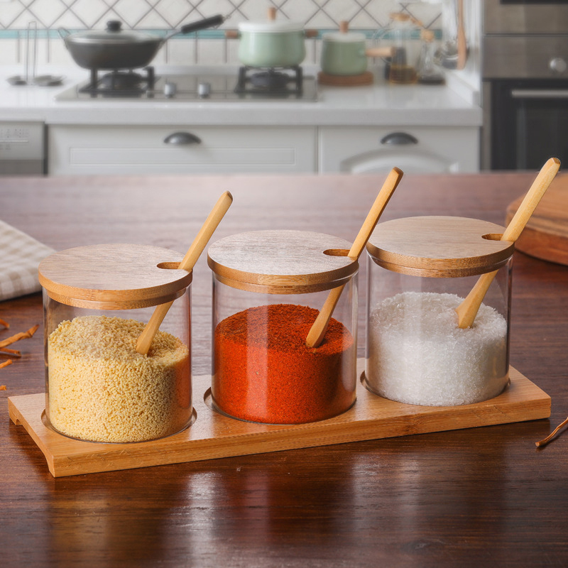 Wholesales 300ml kitchen round bamboo lid glass spice jar set storage  spice jar with spoons