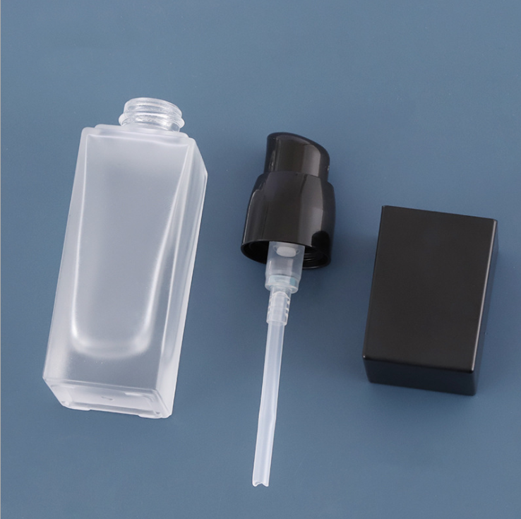 Wholesales 30ml make-up glass container foundation cream square frost glass bottle