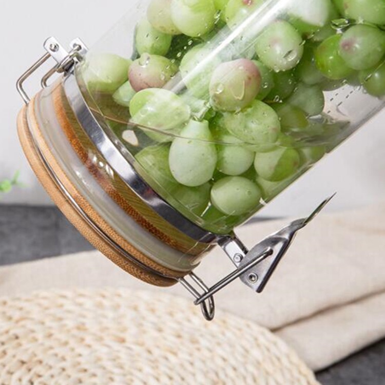 Wholesales Factory Price Glass Jar With Metal Clip/Glass Storage Jar Bottle With Flip Top Cap