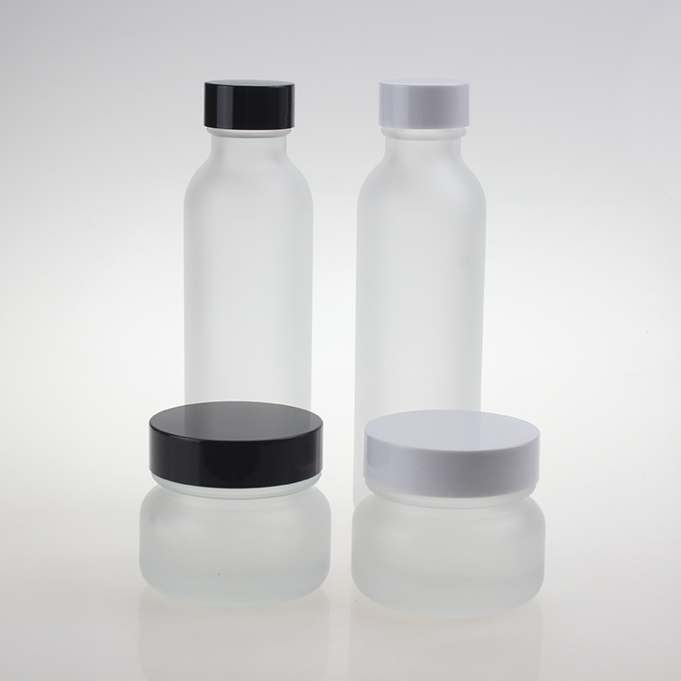 Wholesales empty matte clear glass 50ml 110ml 150ml Lotion Pump Bottle and cream jar in 50g with white or black cap