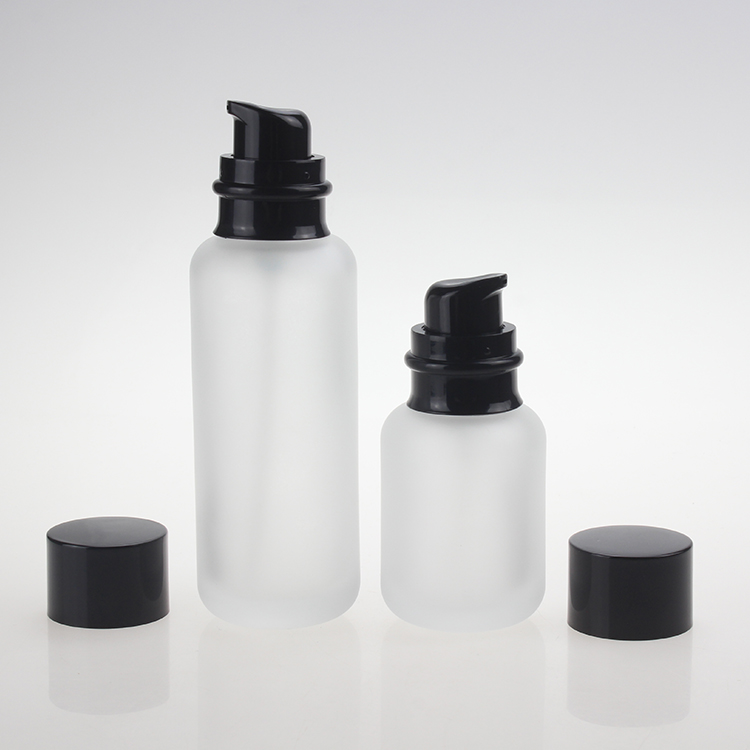 Wholesales empty matte clear glass 50ml 110ml 150ml Lotion Pump Bottle and cream jar in 50g with white or black cap