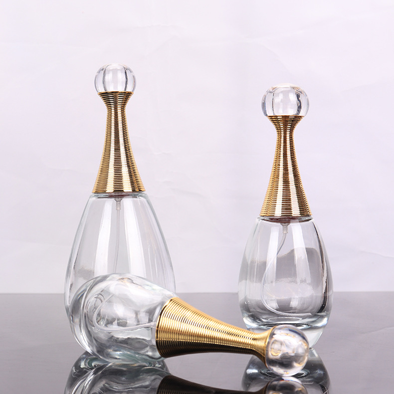 Wholesales hot selling 30ml portable travel press packaging spray glass perfume bottle for fragrance