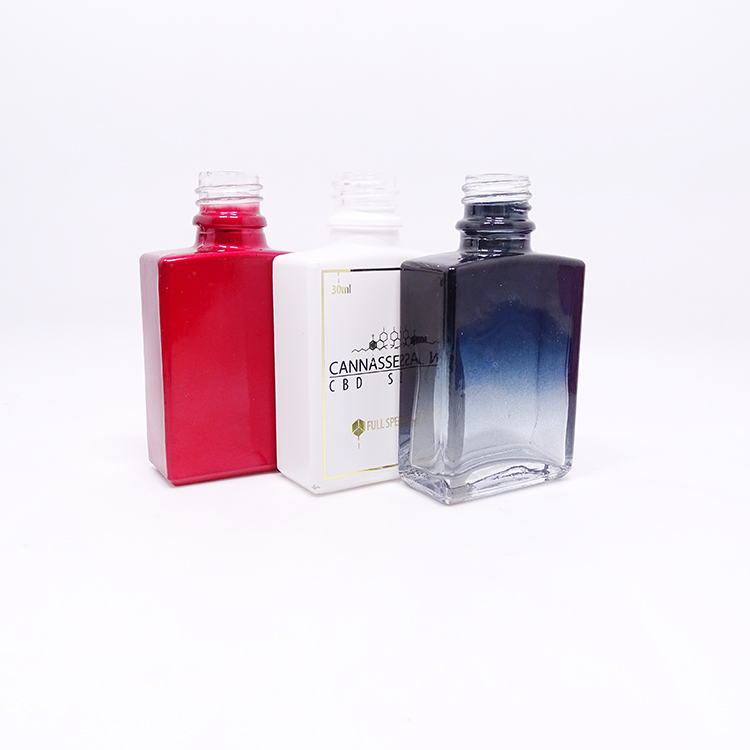Whosale OEM Luxury cosmetics packaging square glass perfume bottle