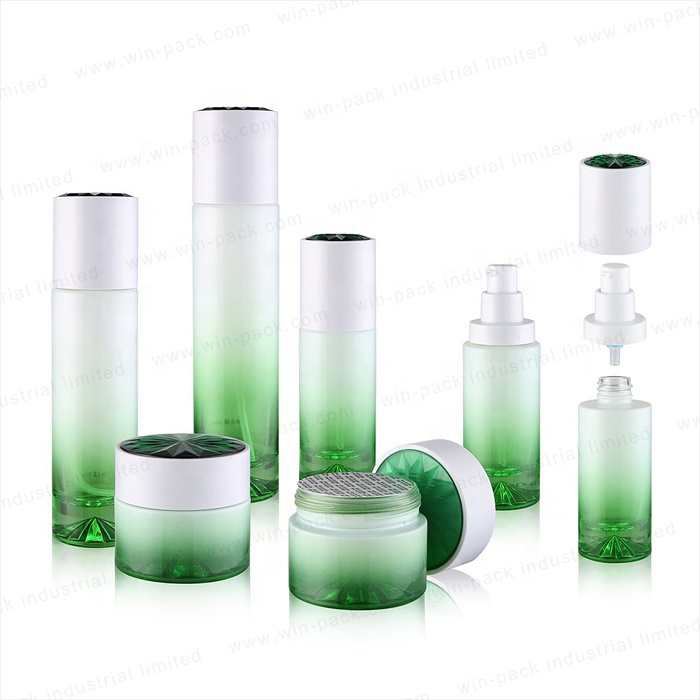 Winpack Cosmetic Custom Color Spray Green Lotion Glass Bottle with Pump