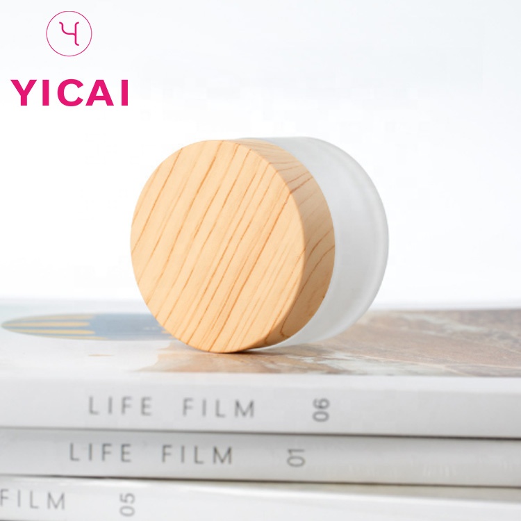 YICAI 5/15/30/50/100g OEM Eco Frosted Glass Jar With Bamboo Lid Glass Cream Gel Jar