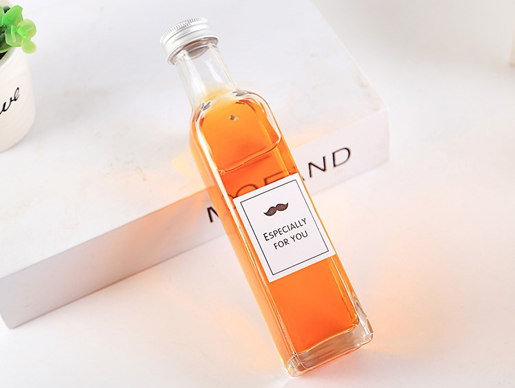 Youcheng 300ml 400ml 500ml 12 oz screw cap clear wide mouth french square glass beverage wine juice bottle for package