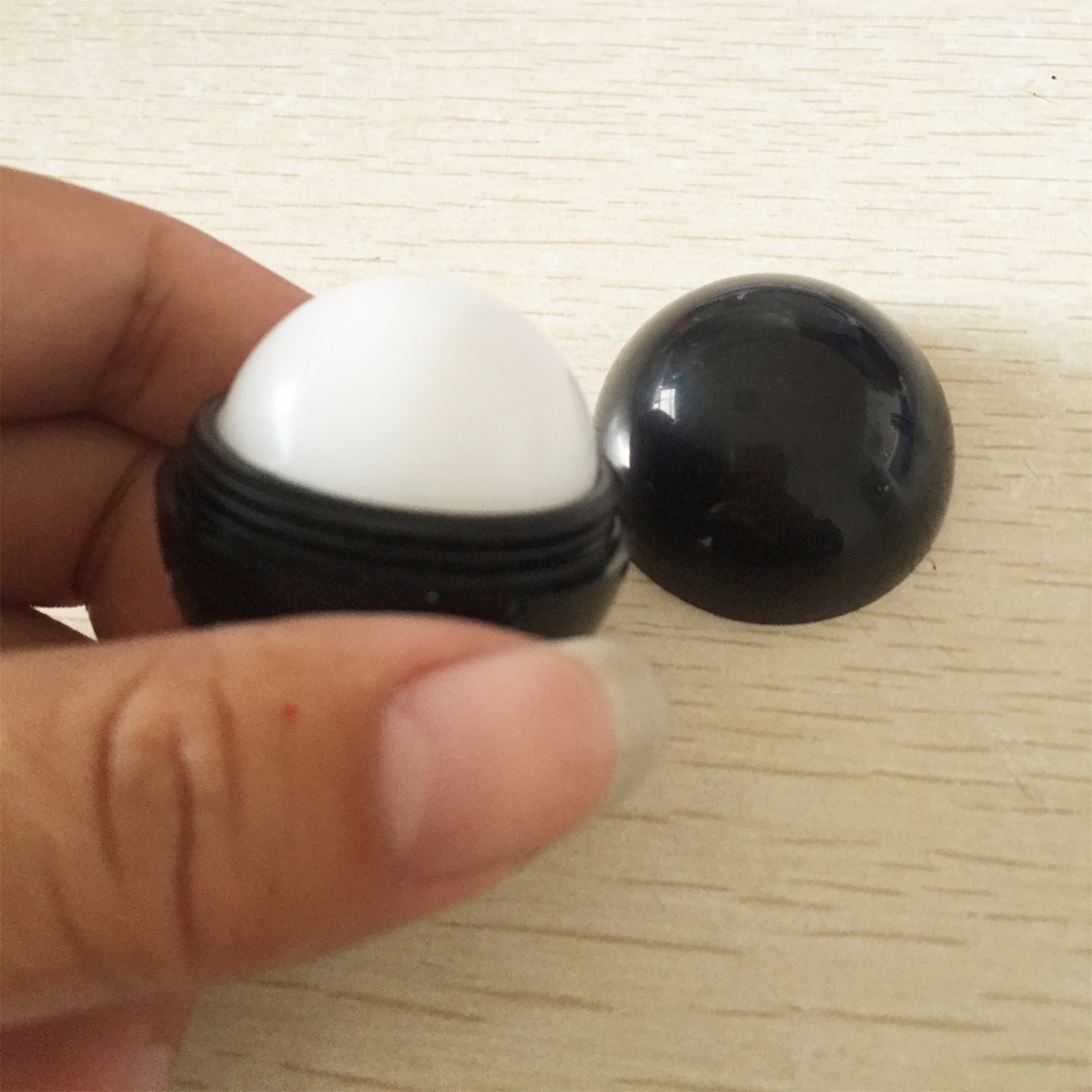 Yves new design hot sales plastic material acrylic round ball shaped cream jar