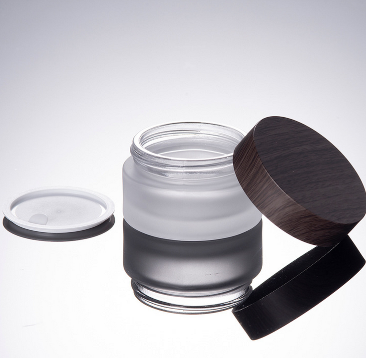 Ze Light 30g cream jar eco friendly cosmetic containers glass bottle frosted cosmetic with high quality lid