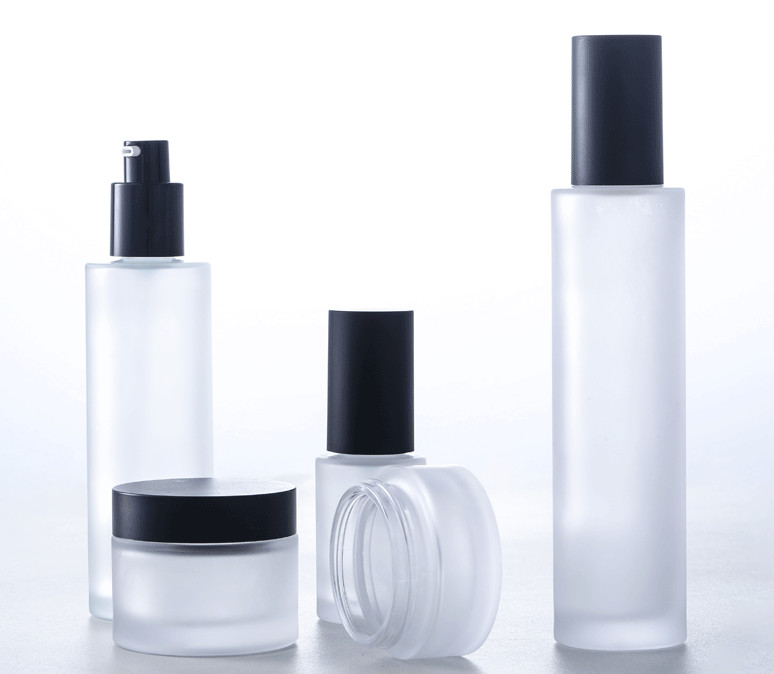 Ze Light Stock Product Empty 100ml Cylinder Frosted Glass Lotion Pump Bottle Luxury Cosmetic Packaging Bottle