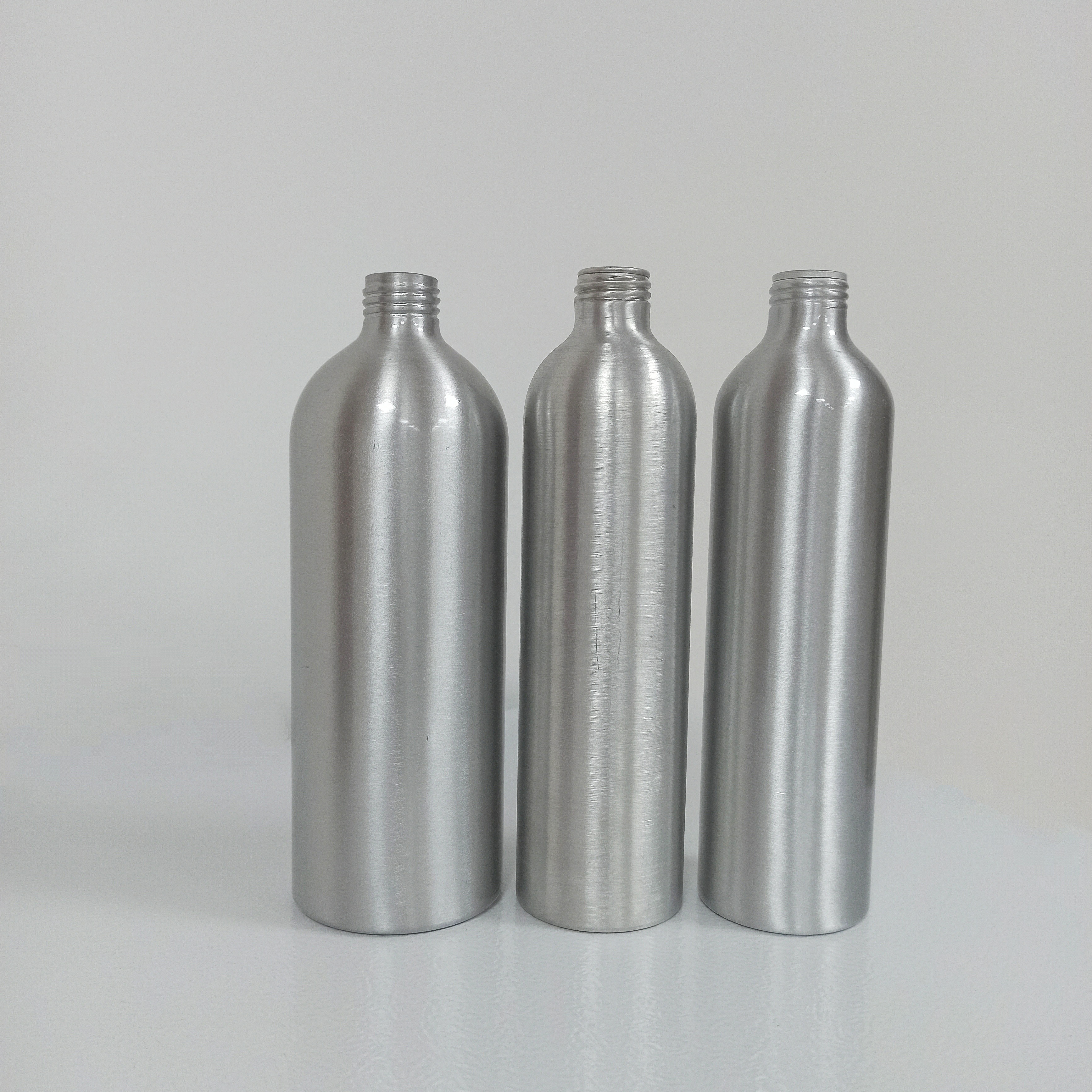 aluminum bottle with trigger spray white aluminium bottle screw bottle