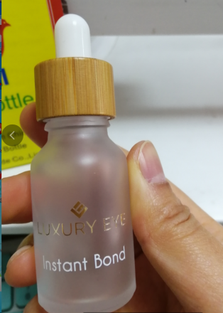 amber blue clear green glass Cosmetic Packaging Frosted Essential Oil Dropper Glass Bottle With Bamboo Cap DB-86AN