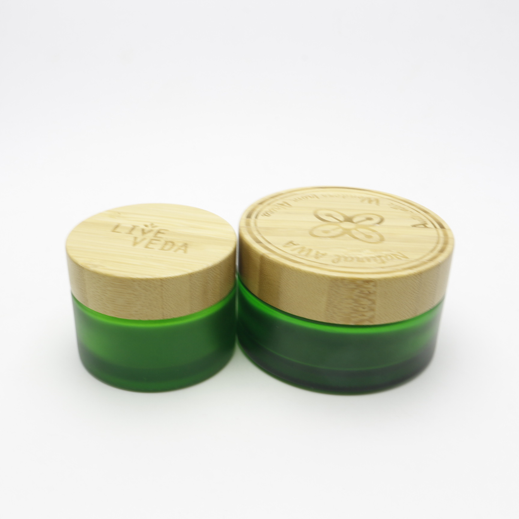 bamboo cosmetic packaging bamboo top15ml 30ml 50ml frosted green glass jar GJ-258K