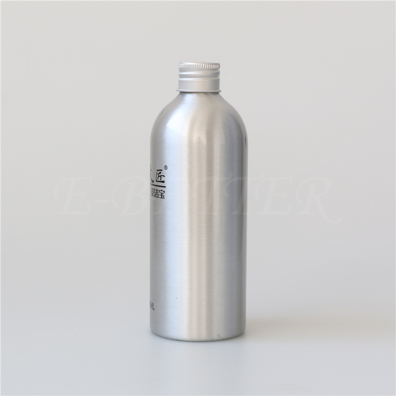 beauty green aluminum cosmetic packaging shampoo bottle with pump 300ml