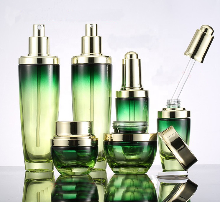 best sale high end green cosmetic glass bottle set