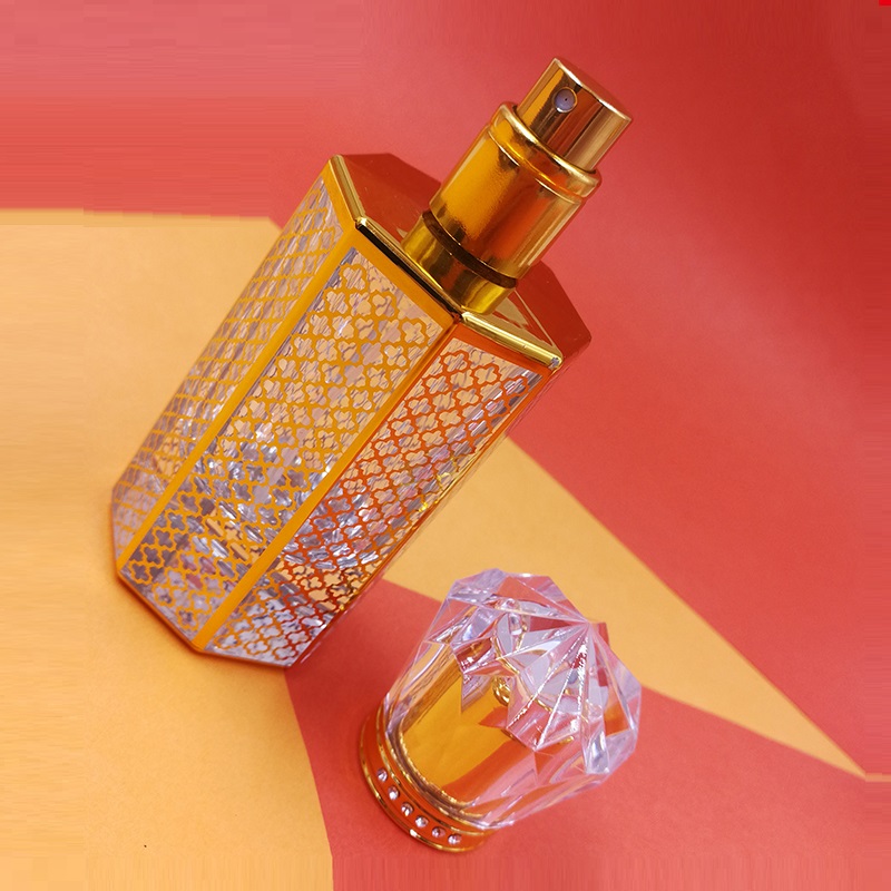 best-selling Hot stamping perfume bottle fashion cosmetics bottle glass spray bottle 40 ml