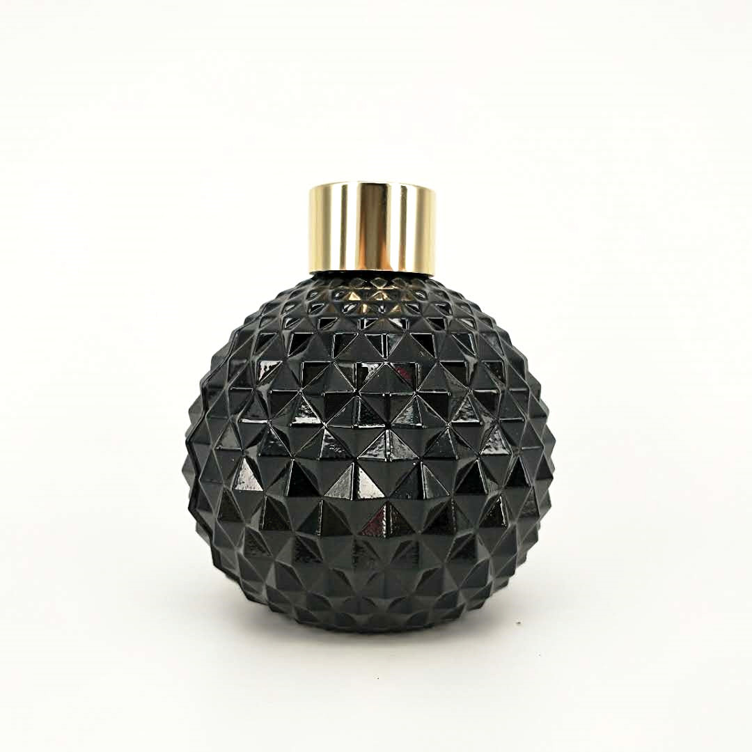 black diffuser bottle diamond cut diffuser bottles diffuser bottle with wood