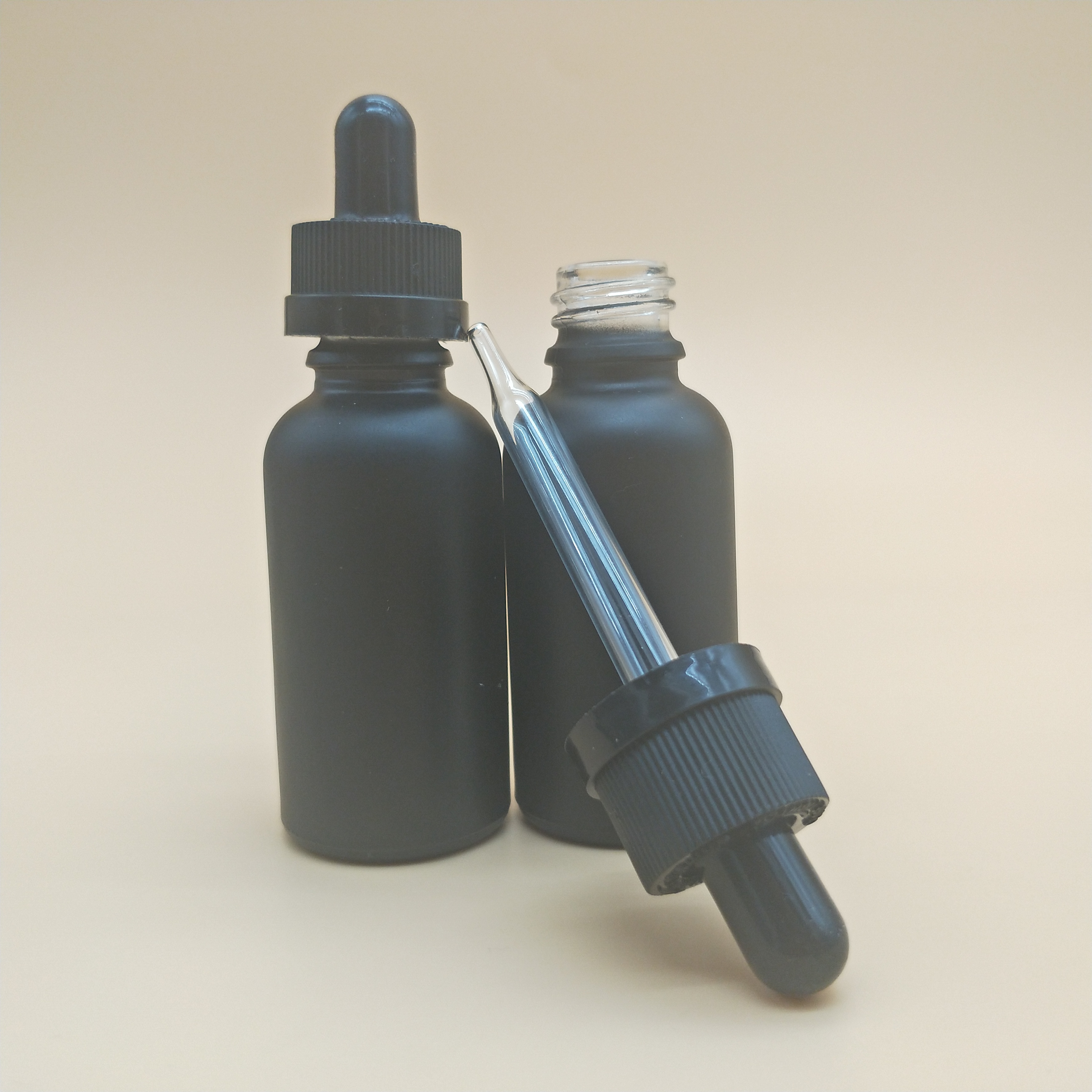calibrated glass pipette 1oz matte black glass bottle 30ml black beard oil container glass dropper bottle