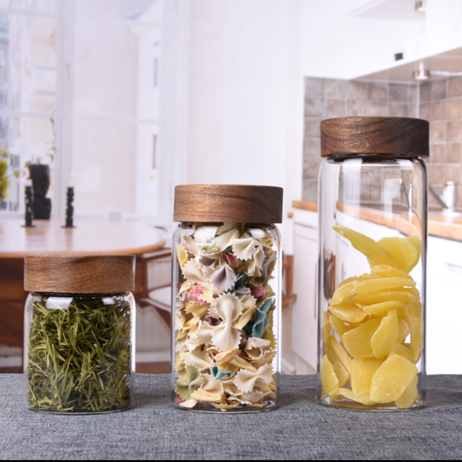 cheap food preservative jar borosilicate airtight glass jar storage container for honey jar OEM with Acacia wood lids