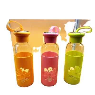 cheaper 350ml heatproof glass water bottle beverage cold juice glass bottle with stainless steel lid in stock