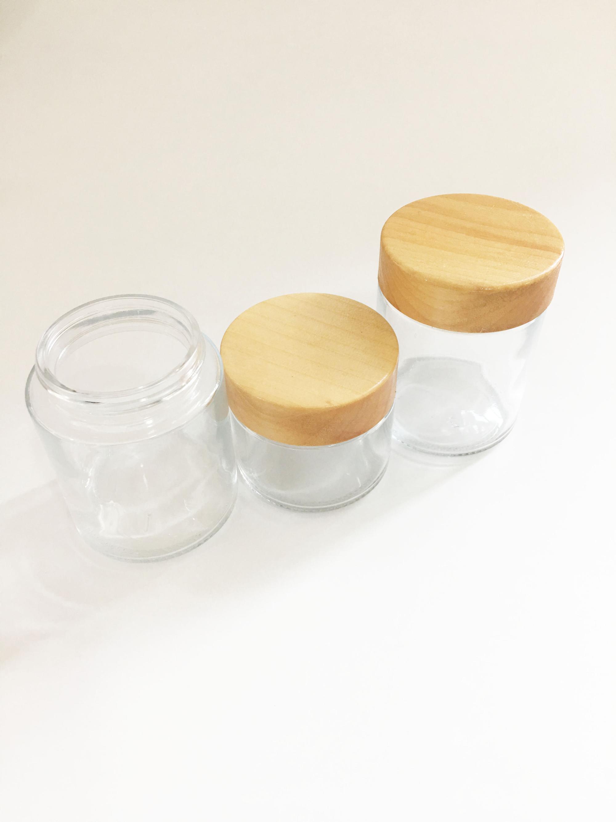 childproof packaging clear round packaging container bottle child resistant bottle with bamboo lid