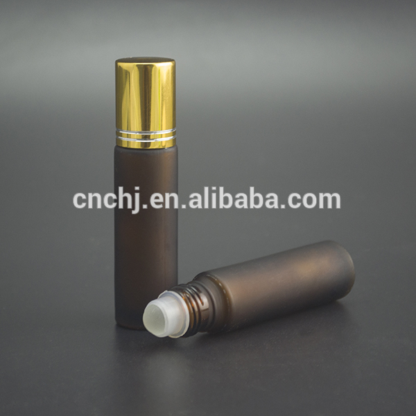 clear 10ml empty glass perfume bottle with plastic roller ball and matte silver cap