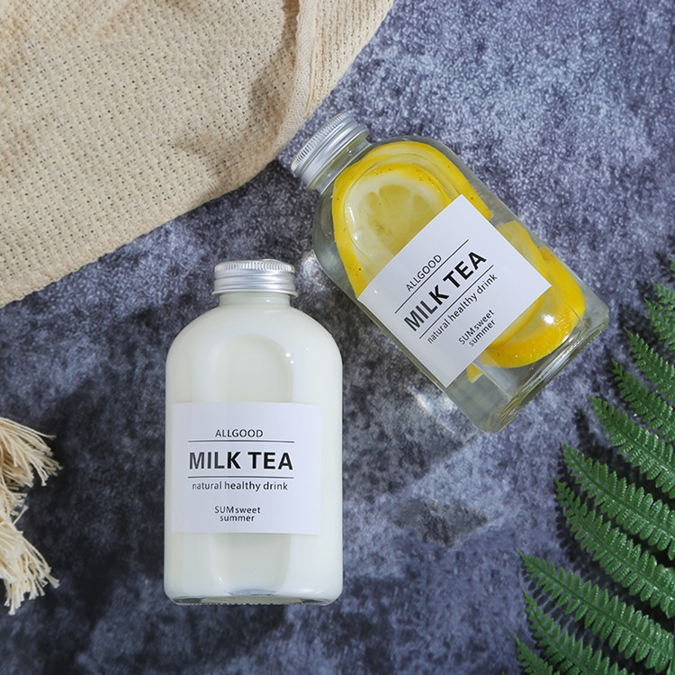 clear round glass drinking bottle for milk tea 350ml 500ml with screw cap