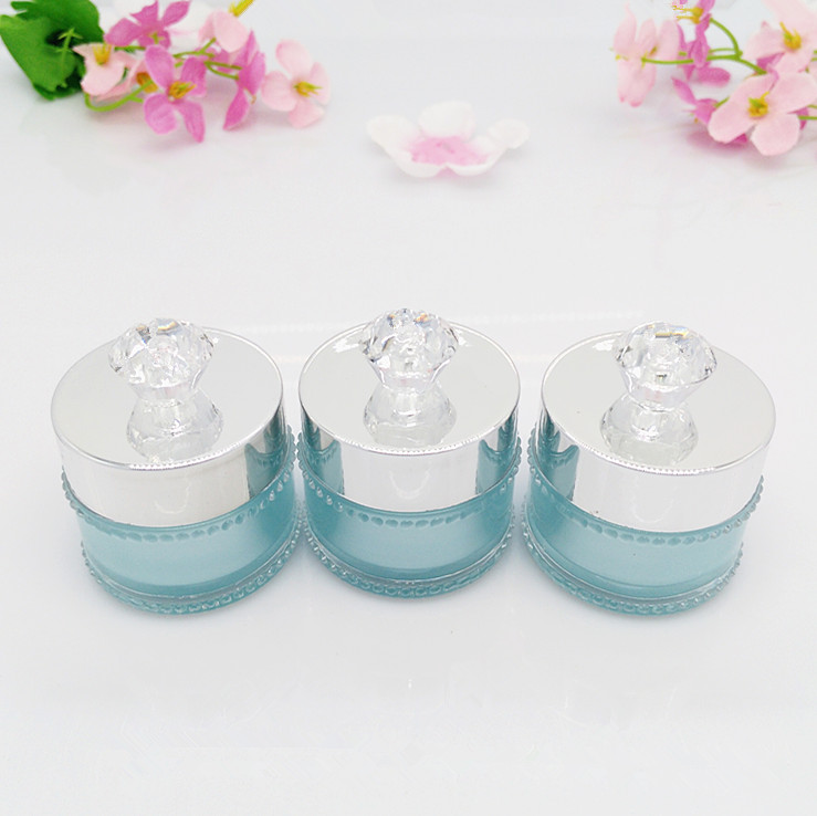 colorful 5 g mini plastic jars with crown lid, plastic 5g cosmetic sample jar for sale,wholesale 5g plastic small cosmetic jar
