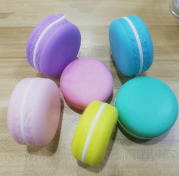colorful empty 10g macaron shape cosmetic jar plastic macaron shaped lip balm jar