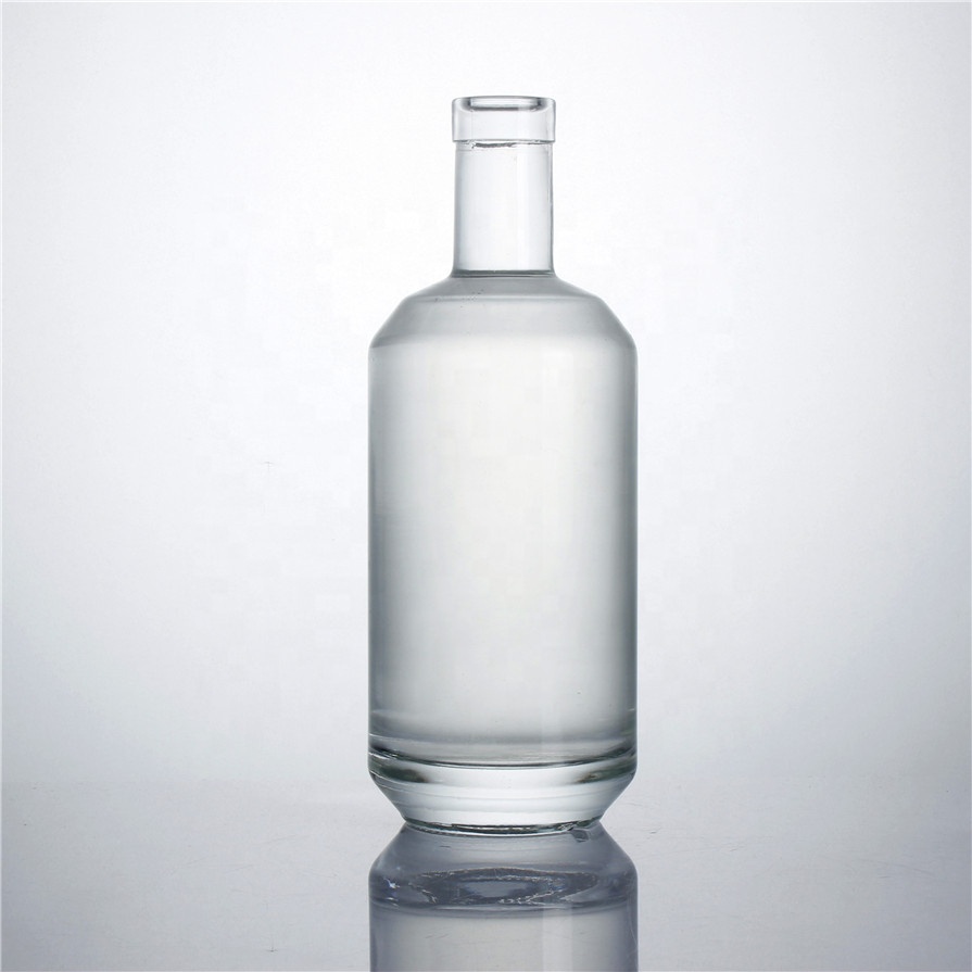 common flint 700 ml 750 ml 75 cl vodka gin whiskey tequila brandy clear color spirits glass bottles